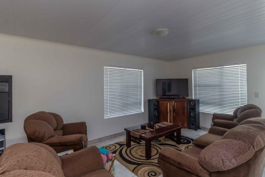 2 Bedroom Property for Sale in Velddrif Western Cape